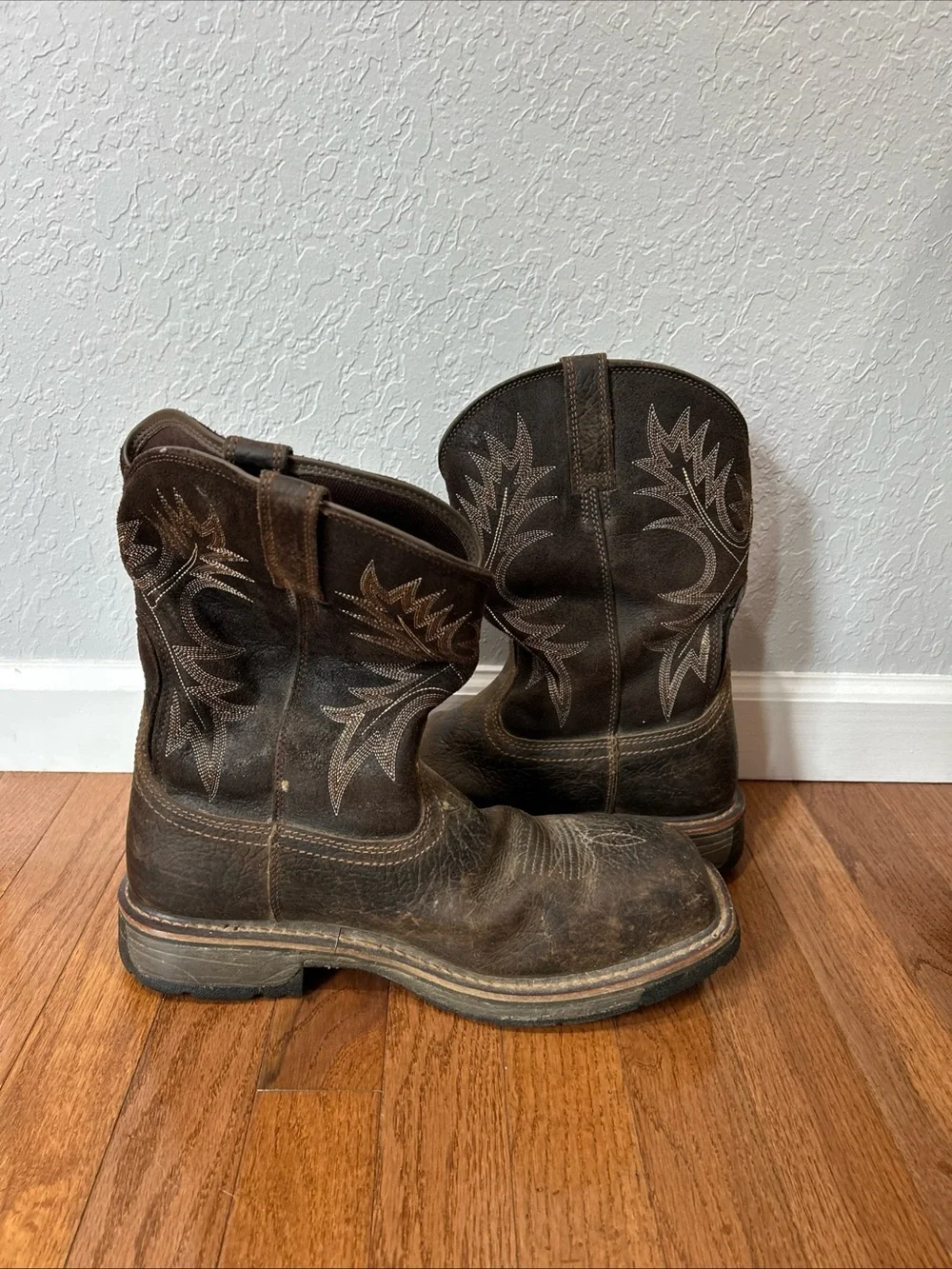 Ariat Workhog Work Boots Composite Toe Men’s Size 10 EE Brown